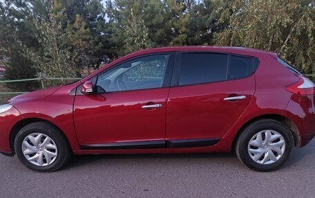 Renault Megane III, 2012 год, 720 000 рублей, 2 фотография