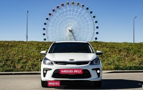 KIA Rio IV, 2018 год, 850 000 рублей, 3 фотография