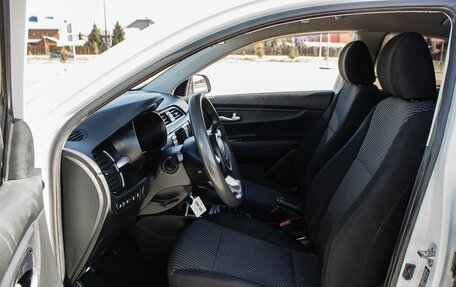 KIA Rio IV, 2018 год, 850 000 рублей, 11 фотография