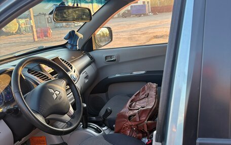 Mitsubishi L200 IV рестайлинг, 2007 год, 1 060 000 рублей, 1 фотография