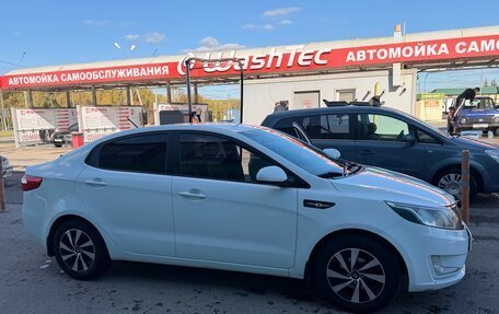 KIA Rio III рестайлинг, 2013 год, 830 000 рублей, 4 фотография