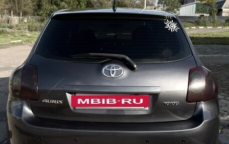 Toyota Auris II, 2007 год, 650 000 рублей, 2 фотография