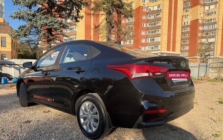 Hyundai Solaris II рестайлинг, 2017 год, 1 235 000 рублей, 4 фотография