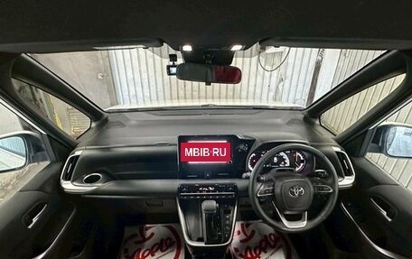 Toyota Voxy, 2023 год, 4 200 000 рублей, 11 фотография