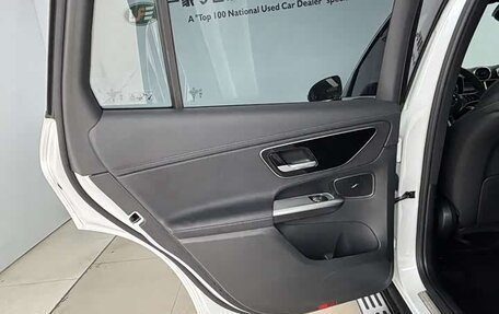 Mercedes-Benz GLC, 2023 год, 9 фотография