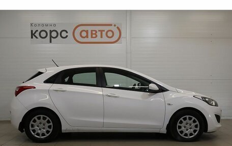 Hyundai i30 II рестайлинг, 2012 год, 620 000 рублей, 4 фотография