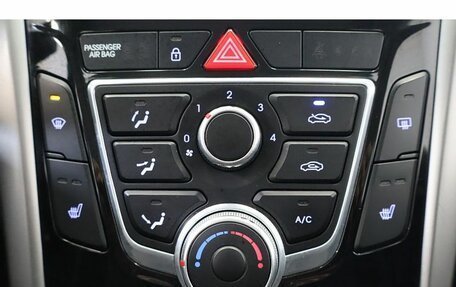 Hyundai i30 II рестайлинг, 2012 год, 620 000 рублей, 11 фотография