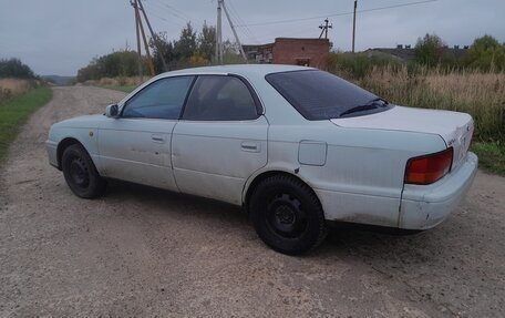 Toyota Vista, 1996 год, 180 000 рублей, 4 фотография