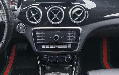 Mercedes-Benz CLA, 2018 год, 1 590 000 рублей, 16 фотография