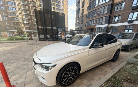 BMW 3 серия, 2017 год, 2 450 000 рублей, 2 фотография