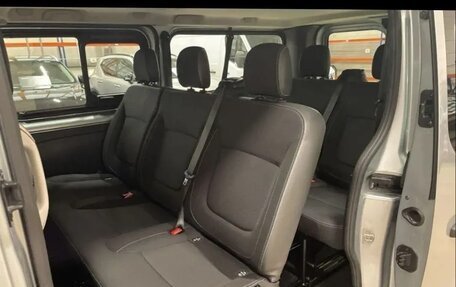 Renault Trafic, 2023 год, 4 342 000 рублей, 6 фотография