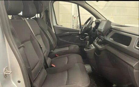 Renault Trafic, 2023 год, 4 342 000 рублей, 8 фотография