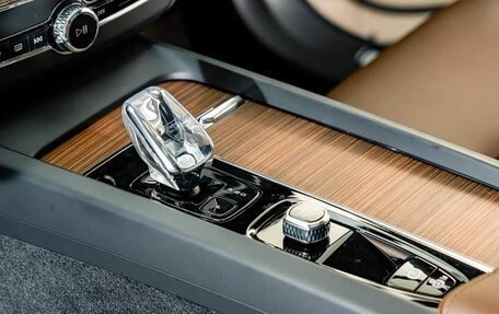 Volvo XC60 II, 2025 год, 5 120 000 рублей, 14 фотография