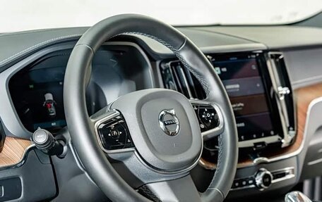 Volvo XC60 II, 2025 год, 5 120 000 рублей, 13 фотография