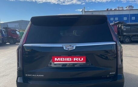 Cadillac Escalade V, 2021 год, 9 000 000 рублей, 4 фотография