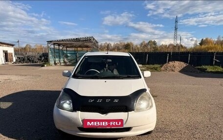 Toyota Vitz, 2001 год, 310 000 рублей, 1 фотография