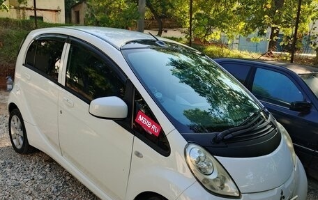 Mitsubishi i-MiEV, 2011 год, 850 000 рублей, 2 фотография