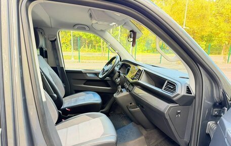 Volkswagen Multivan T6 рестайлинг, 2022 год, 8 900 000 рублей, 22 фотография