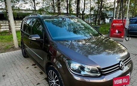Volkswagen Touran III, 2012 год, 1 250 000 рублей, 7 фотография