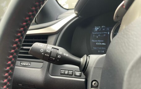 Lexus RX IV рестайлинг, 2017 год, 4 500 000 рублей, 17 фотография
