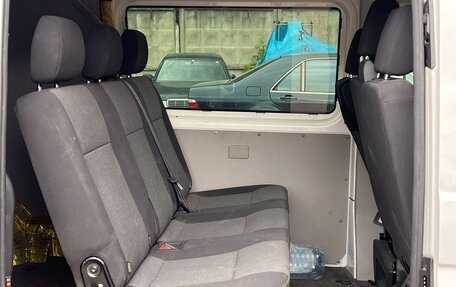 Volkswagen Transporter T6 рестайлинг, 2019 год, 2 700 000 рублей, 2 фотография