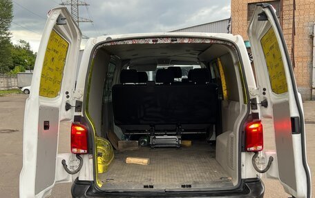 Volkswagen Transporter T6 рестайлинг, 2019 год, 2 700 000 рублей, 13 фотография