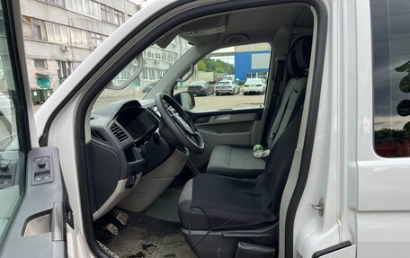 Volkswagen Transporter T6 рестайлинг, 2019 год, 2 700 000 рублей, 9 фотография