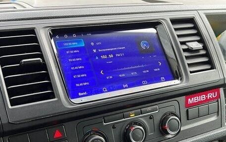Volkswagen Transporter T6 рестайлинг, 2019 год, 2 700 000 рублей, 8 фотография
