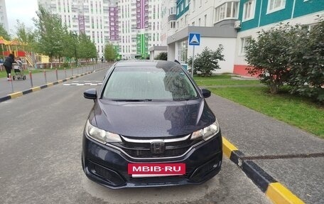 Honda Fit III, 2018 год, 1 260 000 рублей, 2 фотография