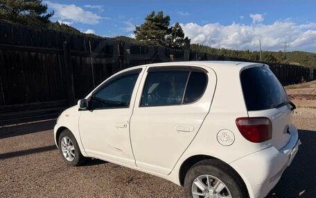 Toyota Vitz, 2001 год, 310 000 рублей, 2 фотография