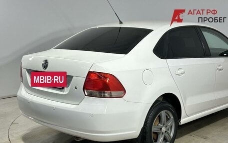 Volkswagen Polo VI (EU Market), 2011 год, 690 000 рублей, 3 фотография