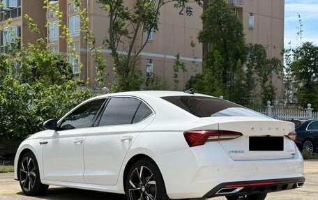 Skoda Octavia IV, 2023 год, 2 000 000 рублей, 2 фотография