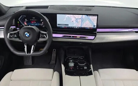 BMW 5 серия, 2026 год, 7 200 000 рублей, 6 фотография