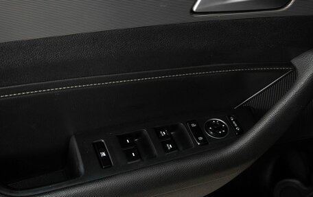 Hyundai Sonata VII, 2017 год, 1 898 000 рублей, 17 фотография