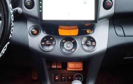 Toyota RAV4, 2006 год, 1 050 000 рублей, 17 фотография