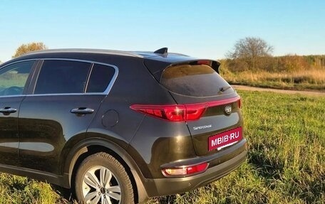 KIA Sportage IV рестайлинг, 2017 год, 2 099 999 рублей, 5 фотография