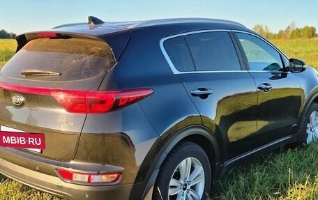 KIA Sportage IV рестайлинг, 2017 год, 2 099 999 рублей, 6 фотография
