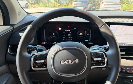 KIA Carnival, 2024 год, 4 826 631 рублей, 7 фотография