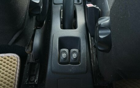 Renault Logan I, 2011 год, 330 000 рублей, 18 фотография