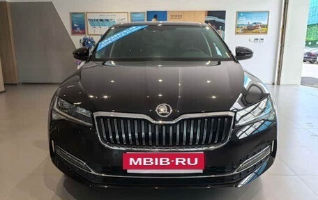 Skoda Superb III рестайлинг, 2024 год, 2 199 888 рублей, 2 фотография