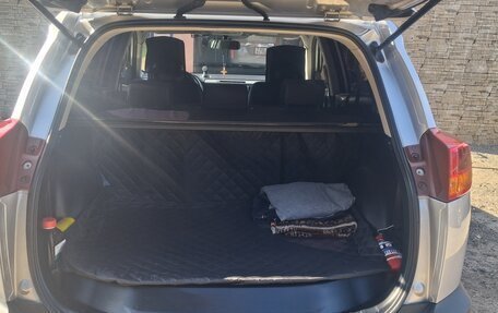 Toyota RAV4, 2013 год, 1 750 000 рублей, 5 фотография