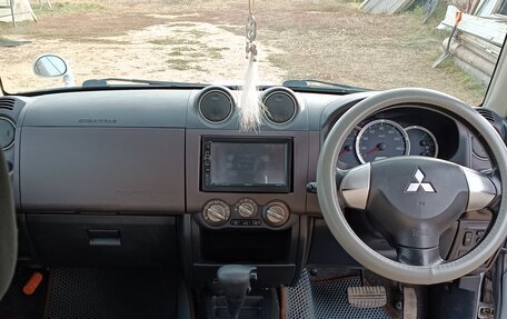 Mitsubishi Pajero Mini II, 2010 год, 800 000 рублей, 7 фотография