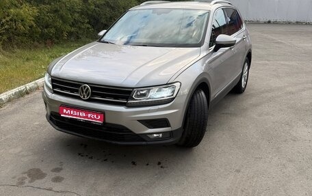Volkswagen Tiguan II, 2017 год, 2 350 000 рублей, 1 фотография