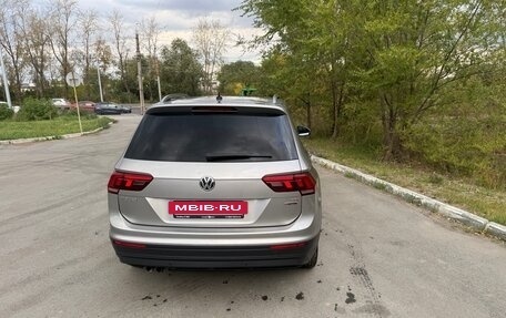 Volkswagen Tiguan II, 2017 год, 2 350 000 рублей, 3 фотография