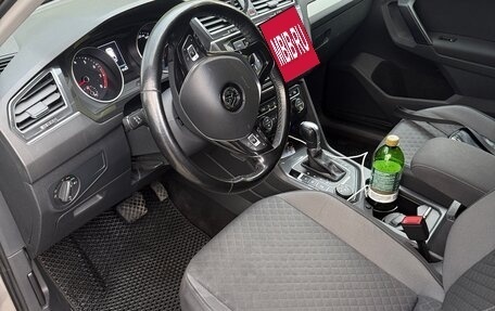 Volkswagen Tiguan II, 2017 год, 2 350 000 рублей, 5 фотография