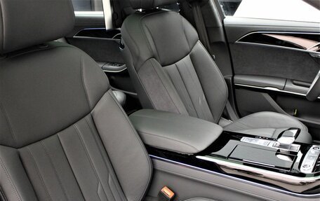 Audi A8, 2025 год, 17 070 000 рублей, 14 фотография