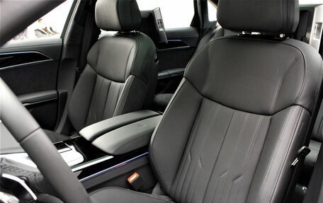 Audi A8, 2025 год, 17 070 000 рублей, 13 фотография