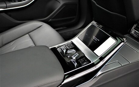 Audi A8, 2025 год, 17 070 000 рублей, 20 фотография