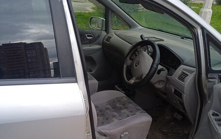 Mazda Premacy III, 2004 год, 150 000 рублей, 1 фотография