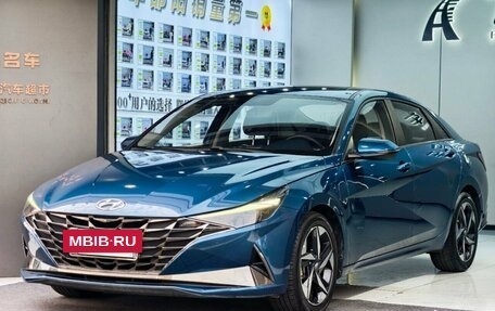 Hyundai Elantra, 2022 год, 1 250 000 рублей, 5 фотография